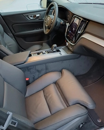 Volvo S60 cena 199714 przebieg: 10, rok produkcji 2024 z Darłowo małe 301